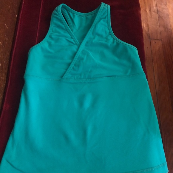 lululemon athletica Tops - Lululemon tank (no padding)